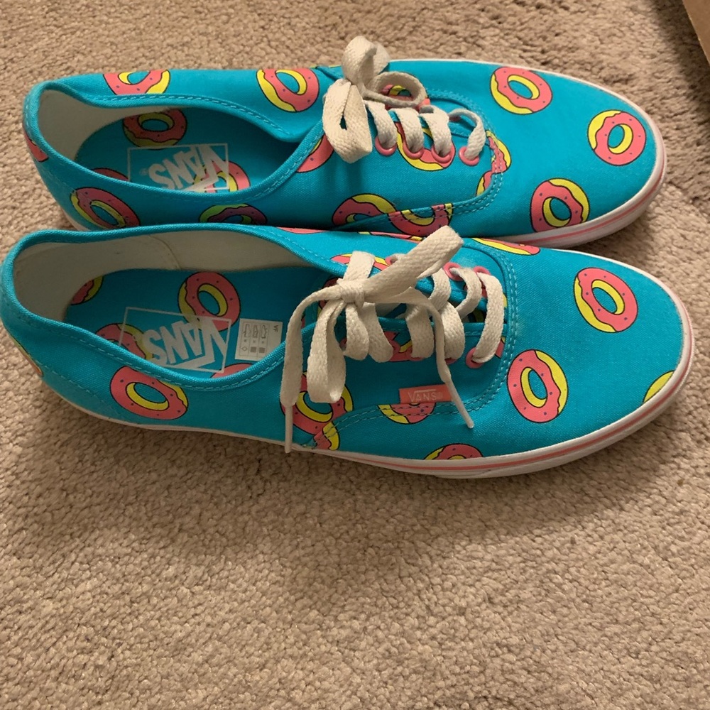 Exclusive donut vans